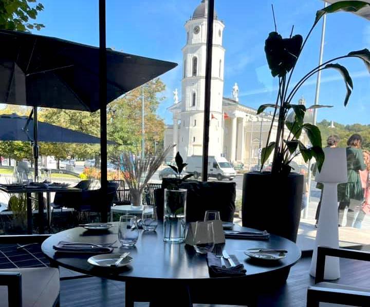 Stebuklai | Katedra - Vilniaus restoranai su vaizdu..