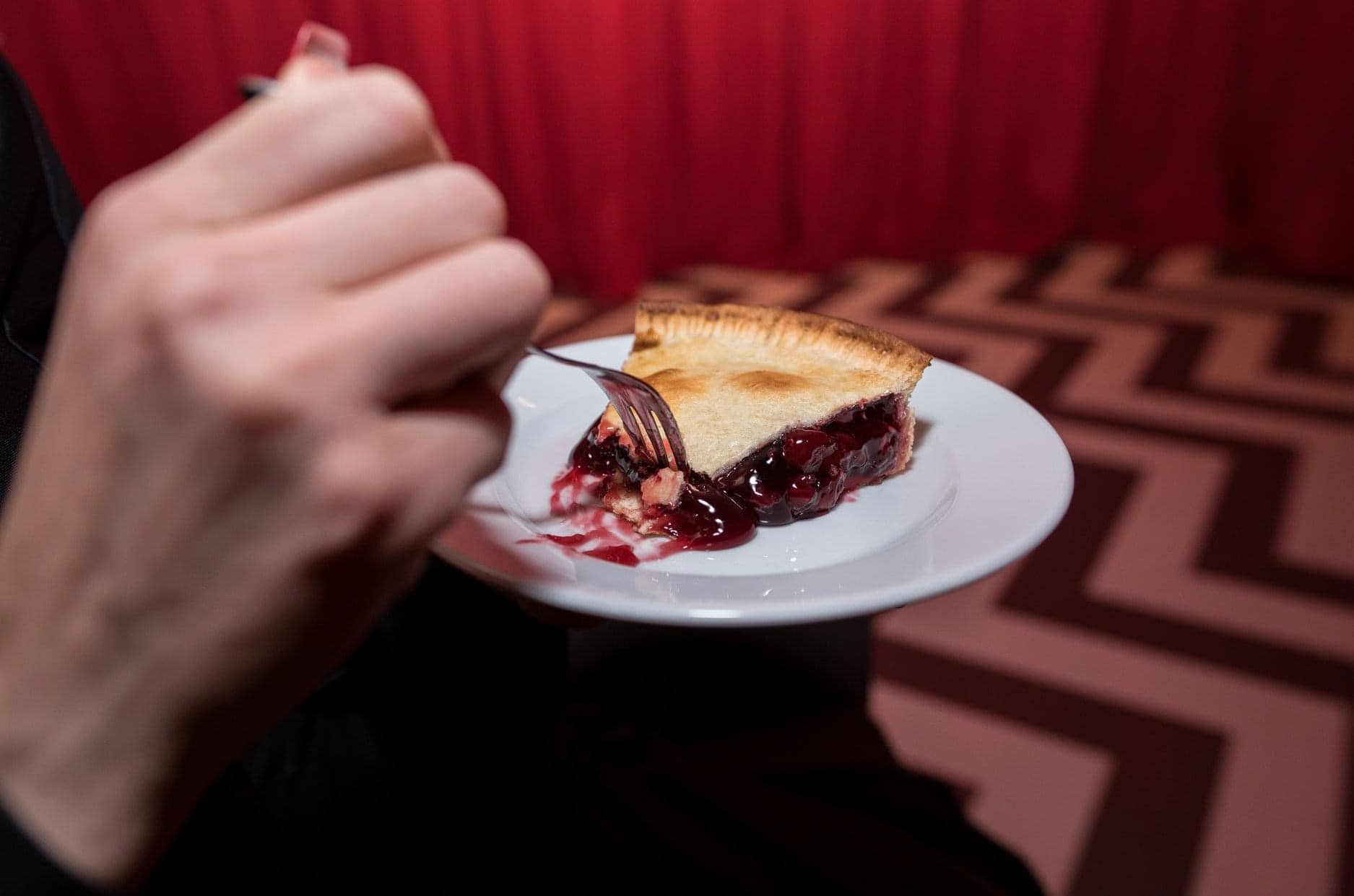 7. Desertai Vilniuje - Black Lodge Cafe Speakeasy