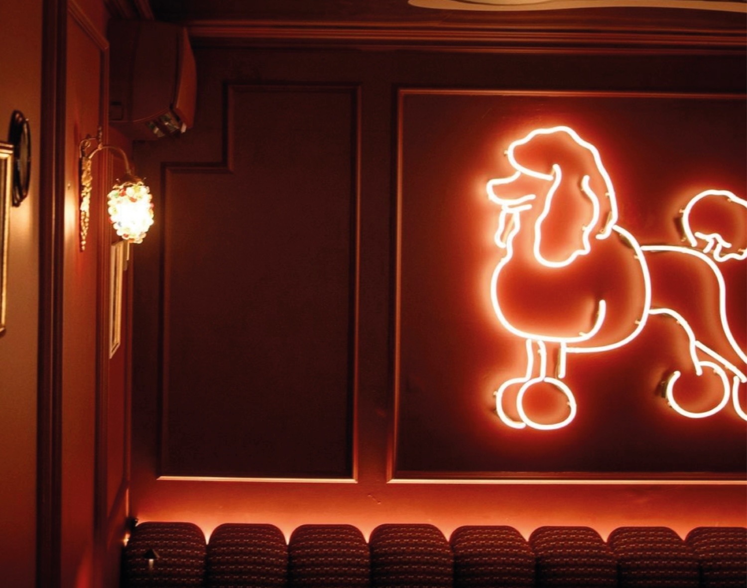Pink Poodle - Uzkandziai Vilniuje - restoranai 